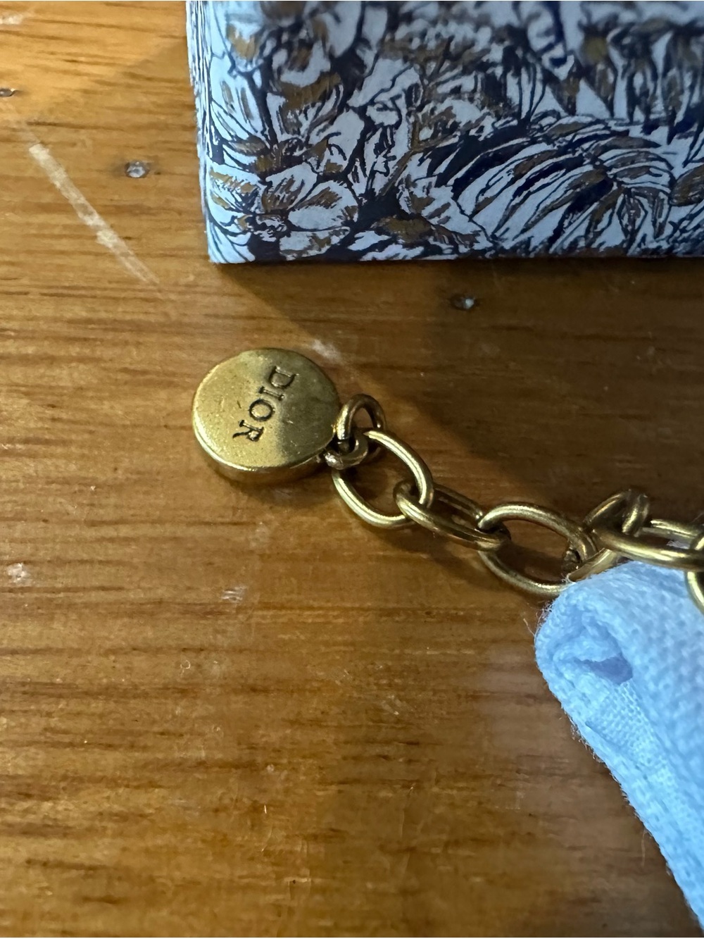 Authentic Christian Dior J'Adior Bracelet Aged Gold Tone Crystal Star Charm - Picture 5 of 7